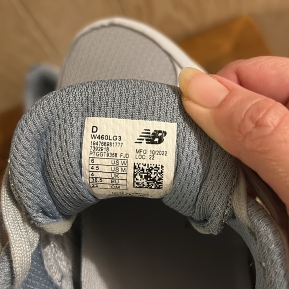 New Balance Sneakers in Gray and Light Blue - Picture 7 of 7